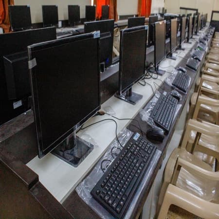Vidyabharti Trust College Of Master in computer Application Surat Academic Facilities photo 3